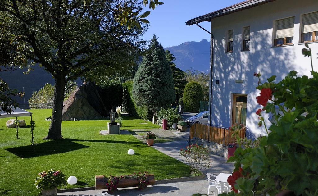 Hotel Castello มองต์โจเวต ภายนอก รูปภาพ