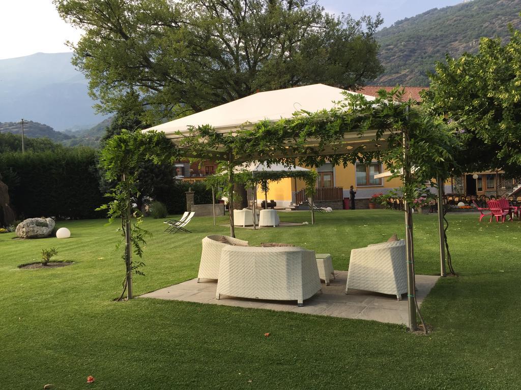 Hotel Castello มองต์โจเวต ภายนอก รูปภาพ