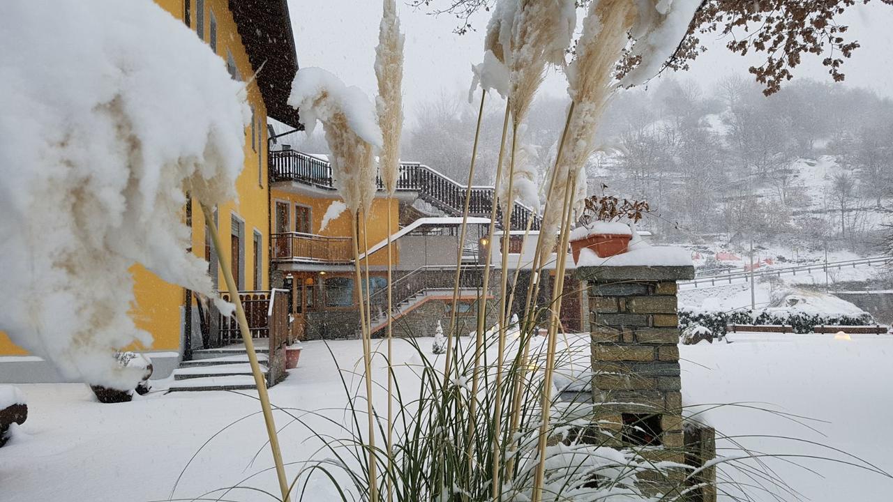Hotel Castello มองต์โจเวต ภายนอก รูปภาพ